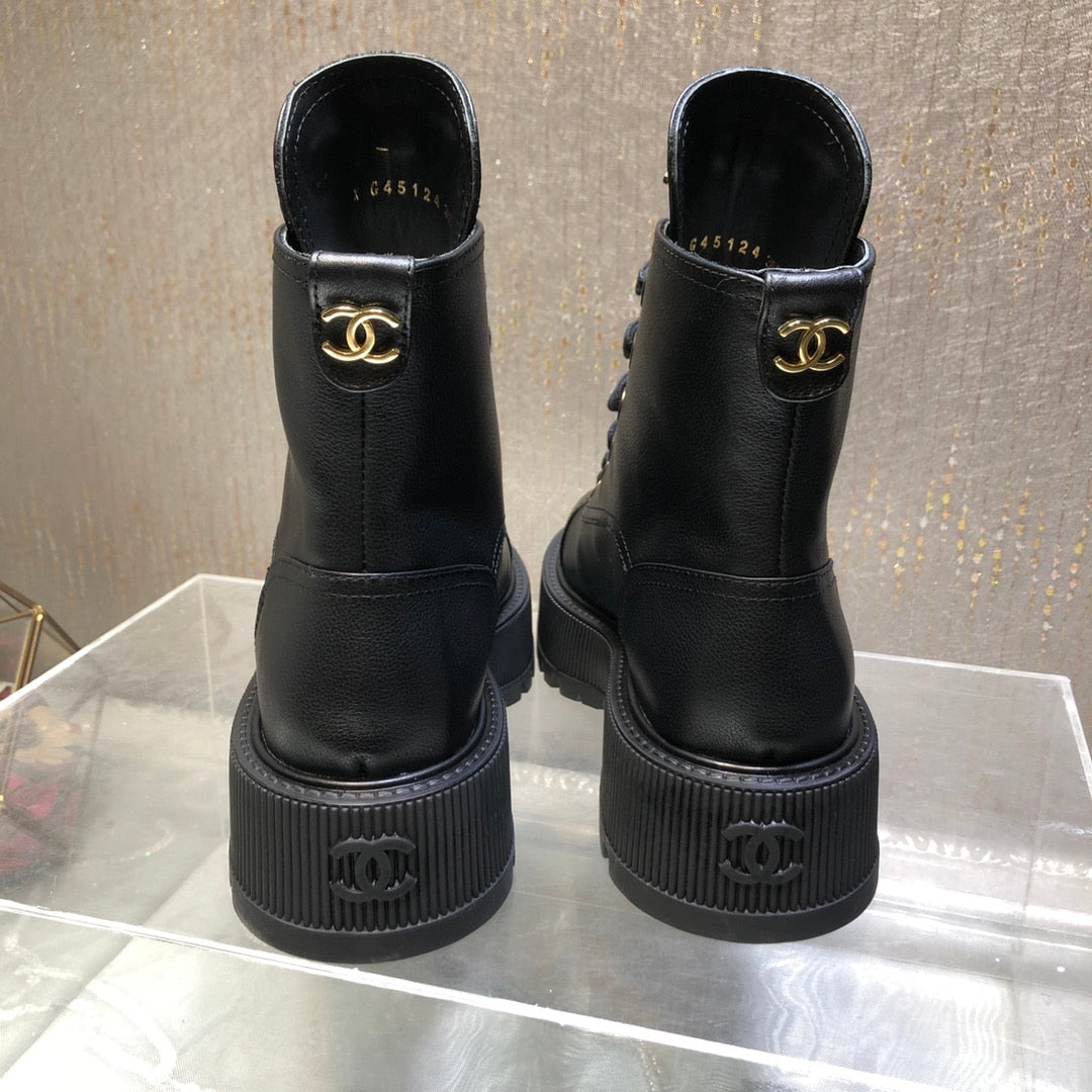 CHANEL CC LACE UP BOOT BLACK G45124 B14018 94305