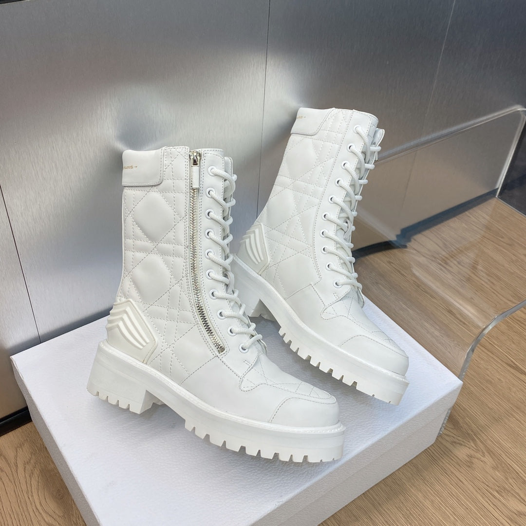 DIOR D LEADER ANKLE BOOT WHITE KDI733CQC S03W