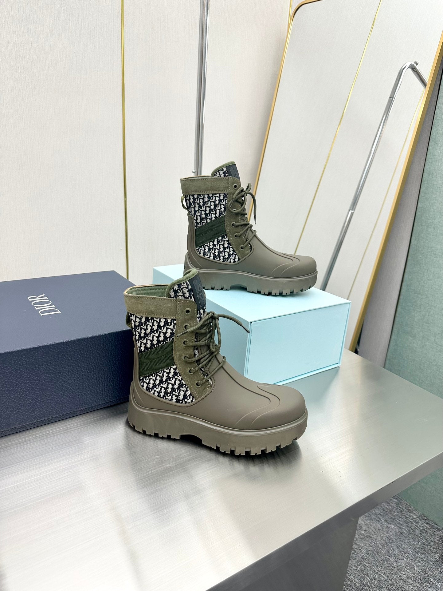 DIOR GARDEN LACE UP BOOT GREEN