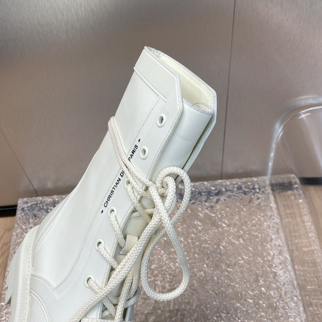 DIOR D TRAP ANKLE BOOT WHITE