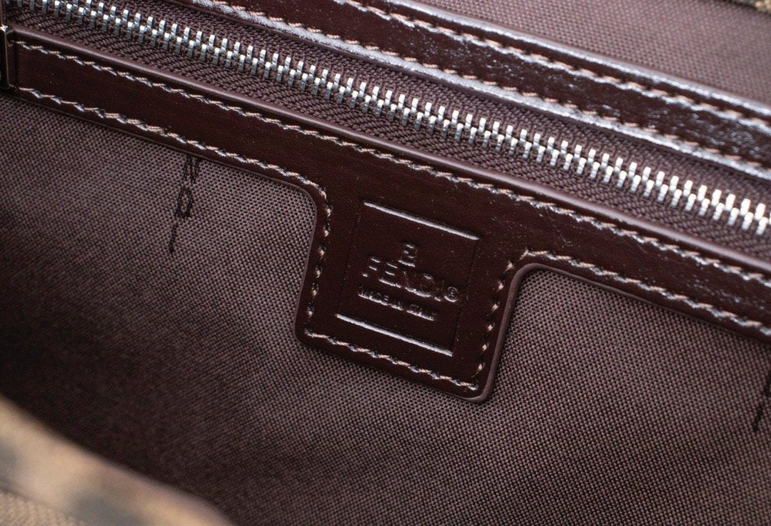 LW - Luxury Handbags FEI 022
