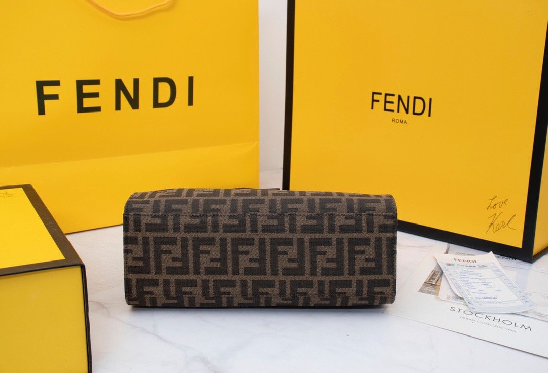 LW - Luxury Handbags FEI 022
